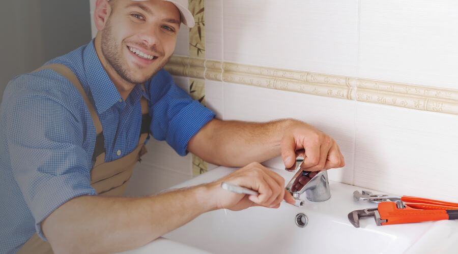 Professional clogged drains services in Mallie, KY